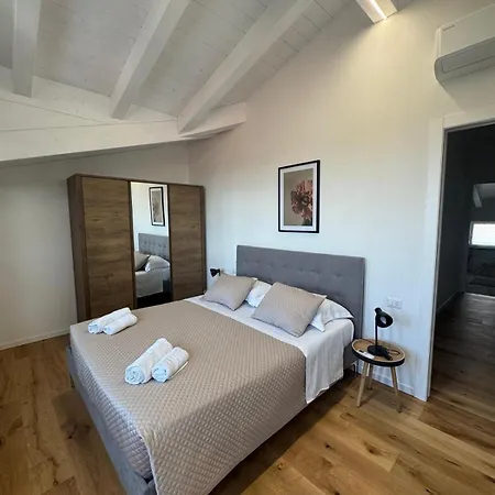 With Jacuzzi Near Milano Free Parking 아파트 모차테